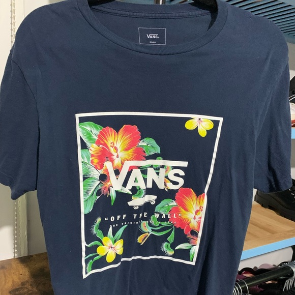 Vans Tshirt small - Picture 1 of 3